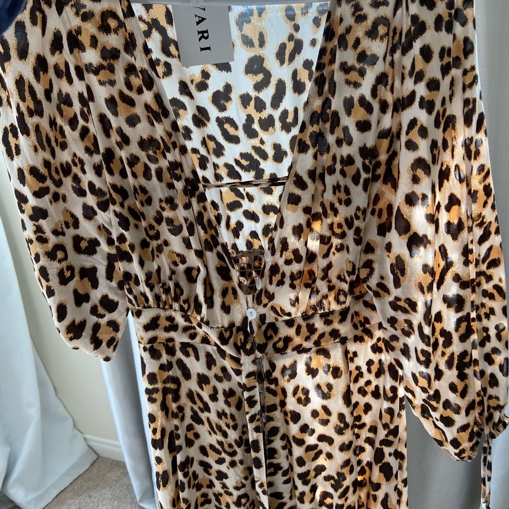 KIVARI tie front dress- XS - Picture 8 of 8